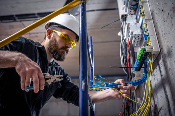 Best Local Electrician Companies  in Elida, OH